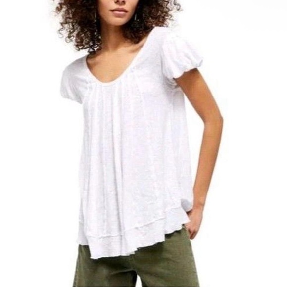 Free People Tops - Free People White Scoop Neck Short Sleeve Tee